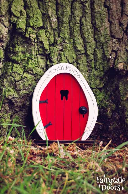 tooth fairy door in red