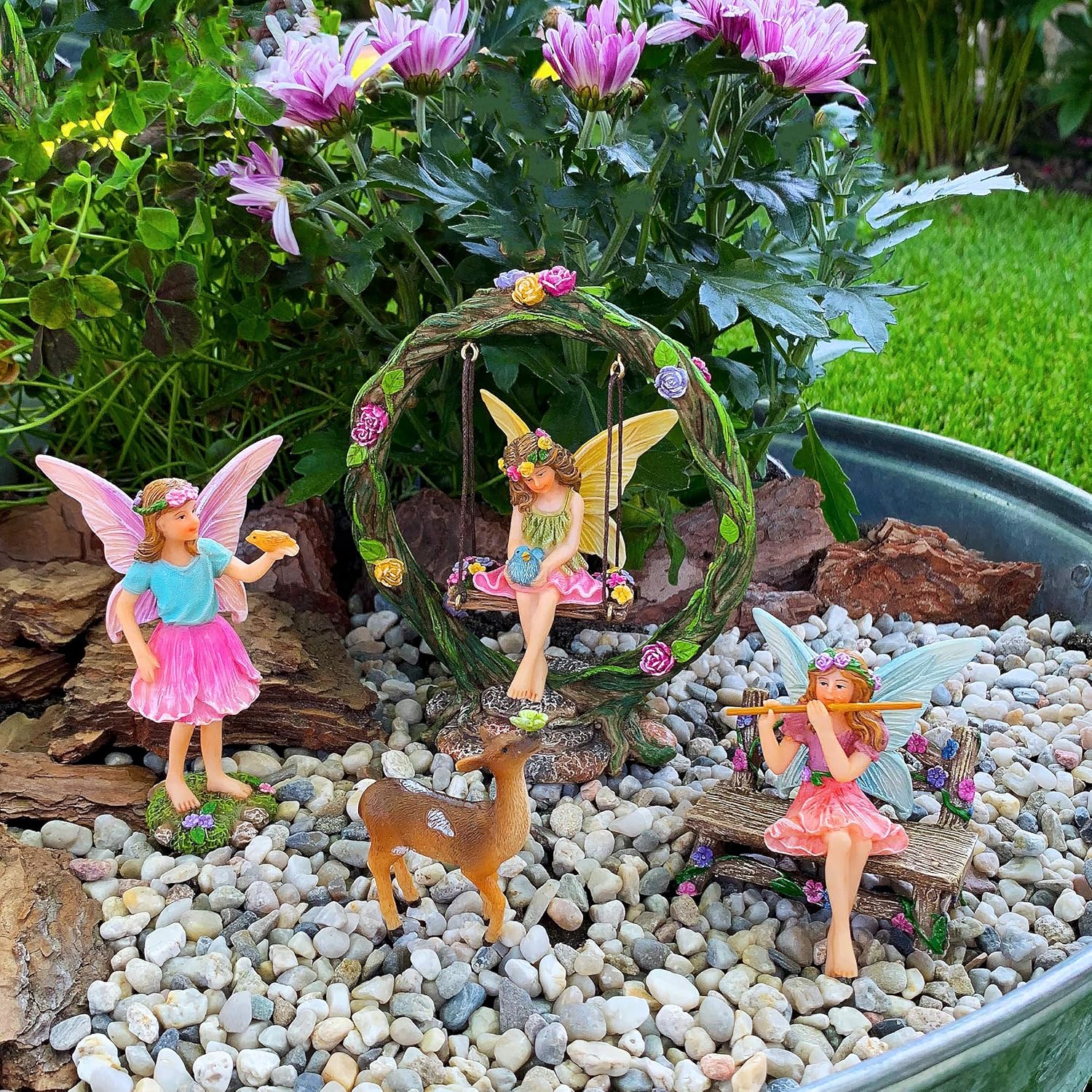 swing set of 6 pcs miniature figurines & accessories